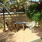 Bed & Breakfast Les Barelles Saint-Jean-de-Thurigneux