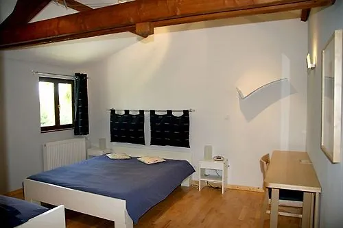 Les Barelles Bed and Breakfast Saint-Jean-de-Thurigneux