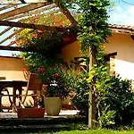 Les Barelles Bed & Breakfast 3*