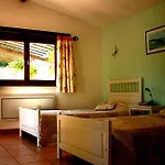 Bed & Breakfast Les Barelles