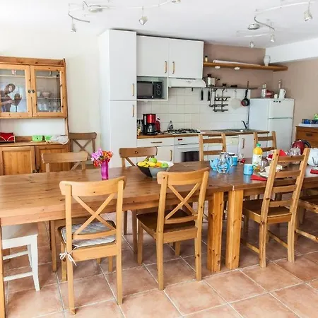 Bed & Breakfast Les Barelles Saint-Jean-de-Thurigneux