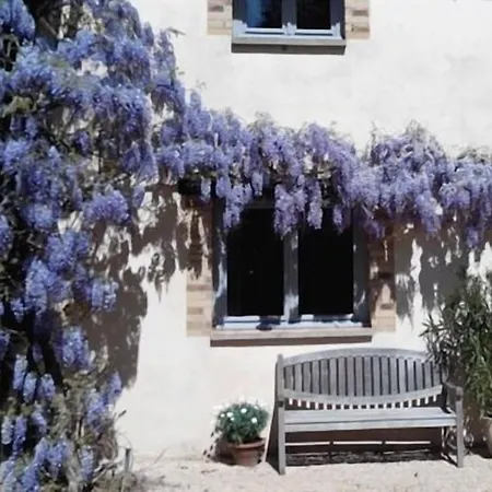 Frühstückspension Les Barelles Saint-Jean-de-Thurigneux